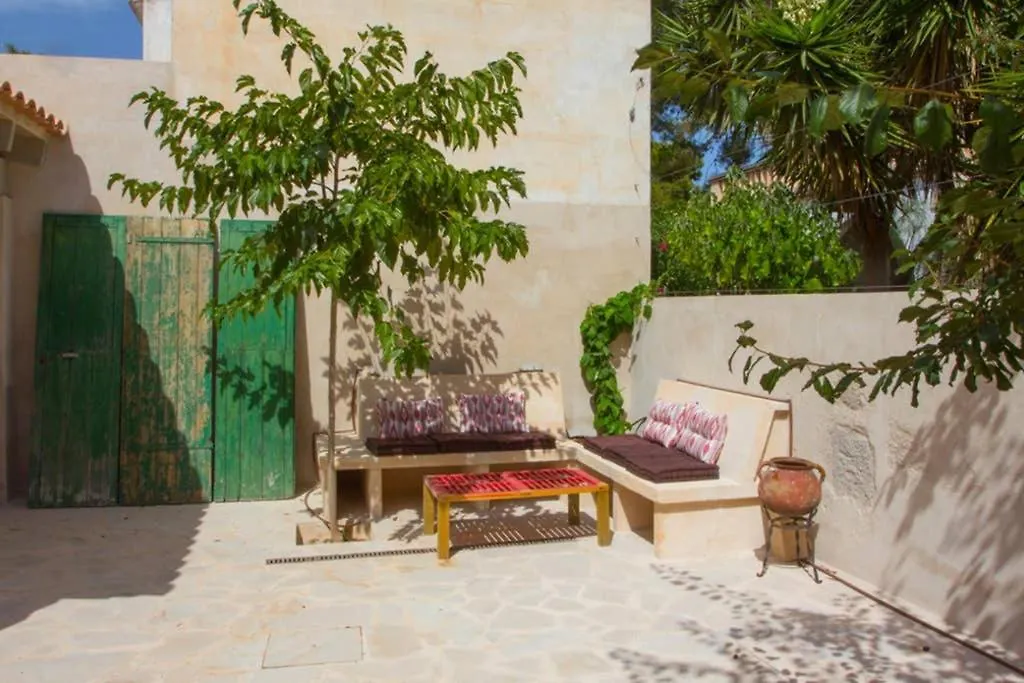 Semesterbostad Casa Mediterranea En Pueblo De Mar Cala Figuera