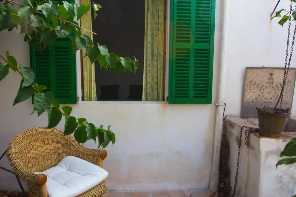 Casa Mediterranea En Pueblo De Mar カラ・フィゲラ 別荘